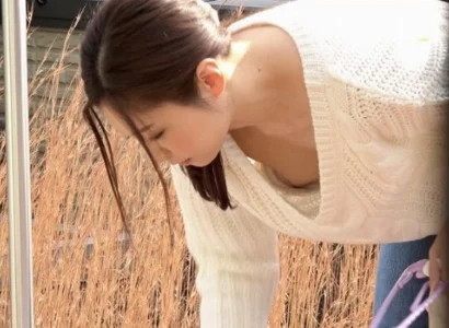Đôi mẹ con bị ràng buộc bởi loạn luân